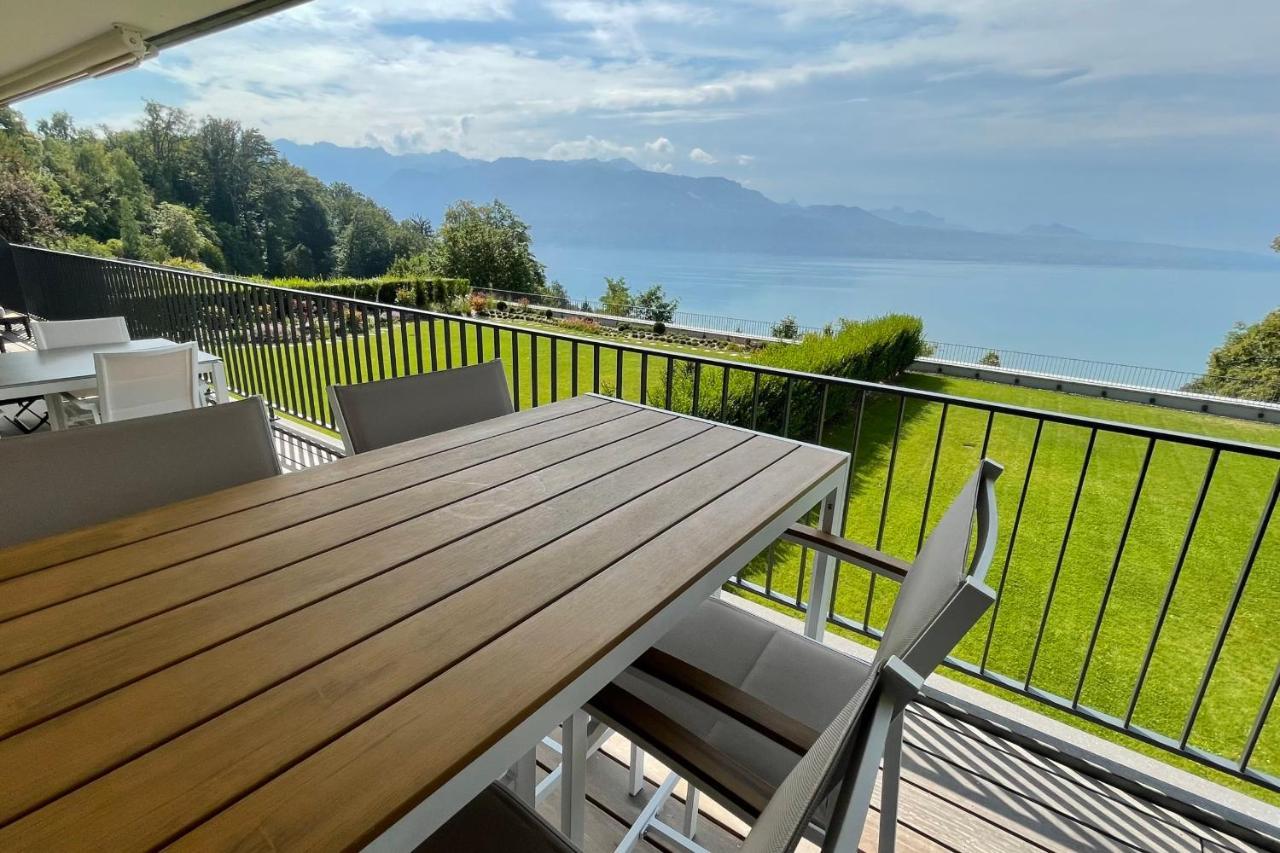 Les Terrasses De Lavaux 1 - Appartement De Luxe Avec Vue Panoramique Et Piscine Puidoux Exterior foto