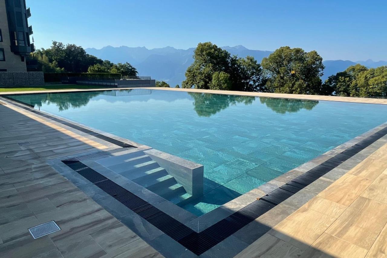 Les Terrasses De Lavaux 1 - Appartement De Luxe Avec Vue Panoramique Et Piscine Puidoux Exterior foto